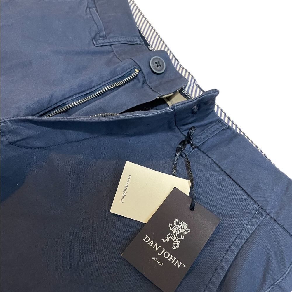 Dan John Italy Since 1855 nwt Slacks Flat Front trousers